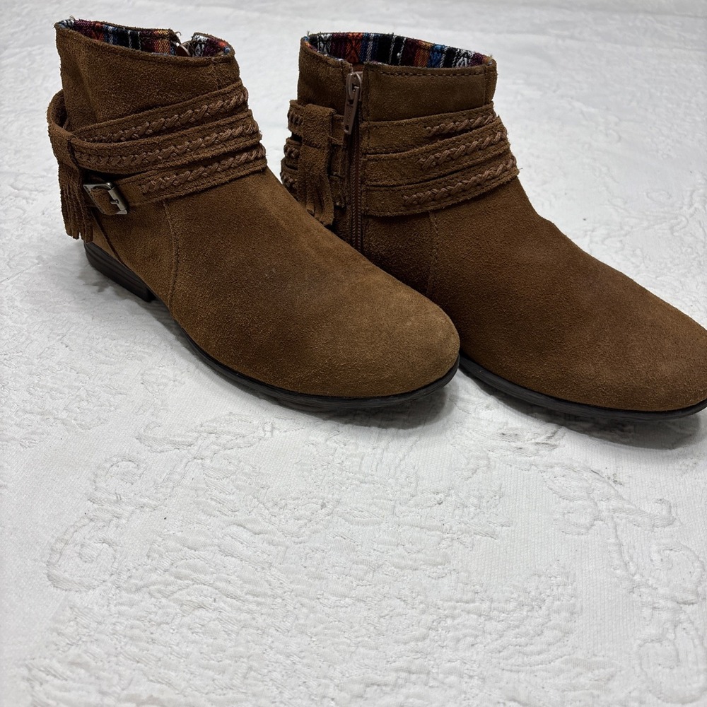 Minnetonka Boots Women 8 Brown Suede Dixon Ankle Bootie Boho Side Zip